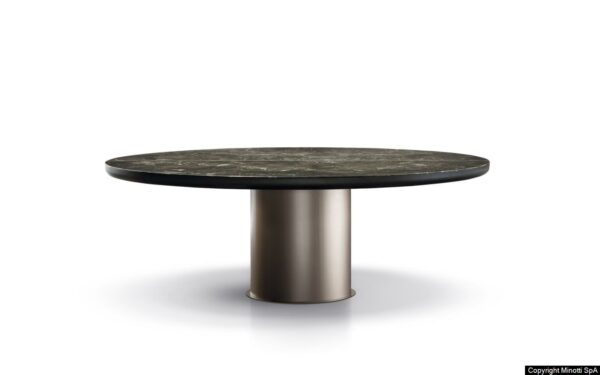 Итальянский стол Brady "Dining" от MINOTTI