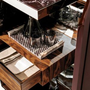 Итальянский комод Jason от MINOTTI