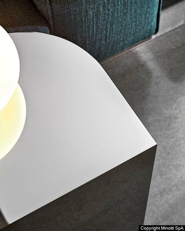 Итальянский столик James 2