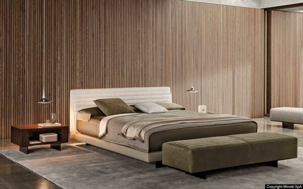 Итальянский диван Roger Bed от MINOTTI