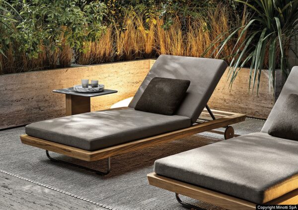 Итальянский шезлонг Sunray 2