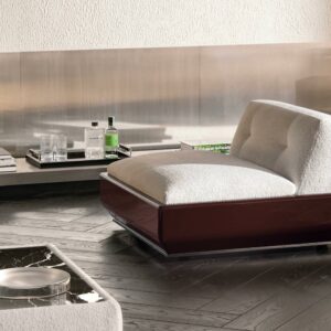 Итальянское кресло Supermoon от MINOTTI