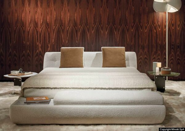 Итальянская кровать Supermoon Bed от MINOTTI