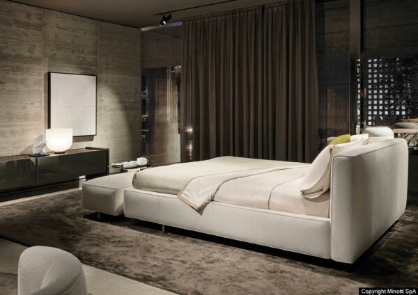 Итальянская кровать Yves Bed от MINOTTI