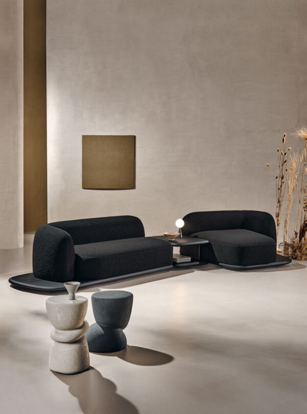 Итальянский столик Ovoo от Naturedesign