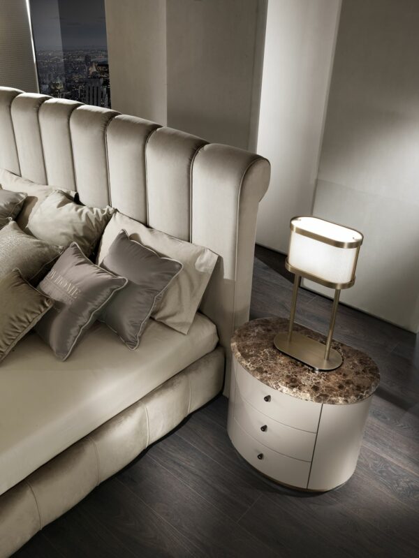 Итальянская кровать Byron 2