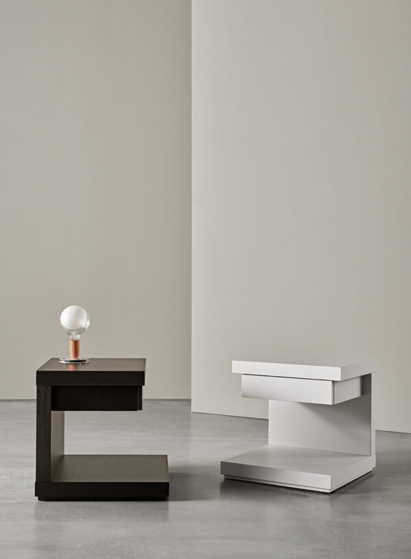 Итальянская тумба CLUNY от MERIDIANI