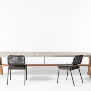 Итальянский стол JOI от MERIDIANI