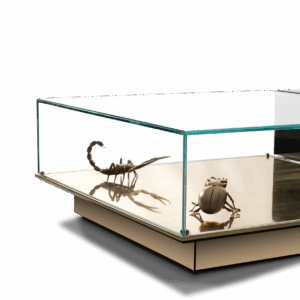 Дизайнерский столик Metamorphosis 3