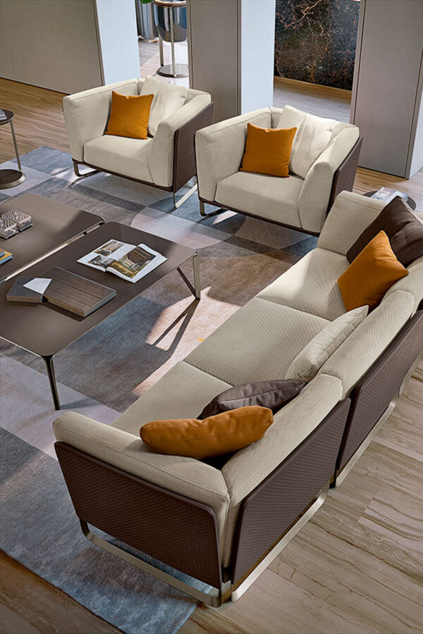 Итальянский столик Milano от TURRI