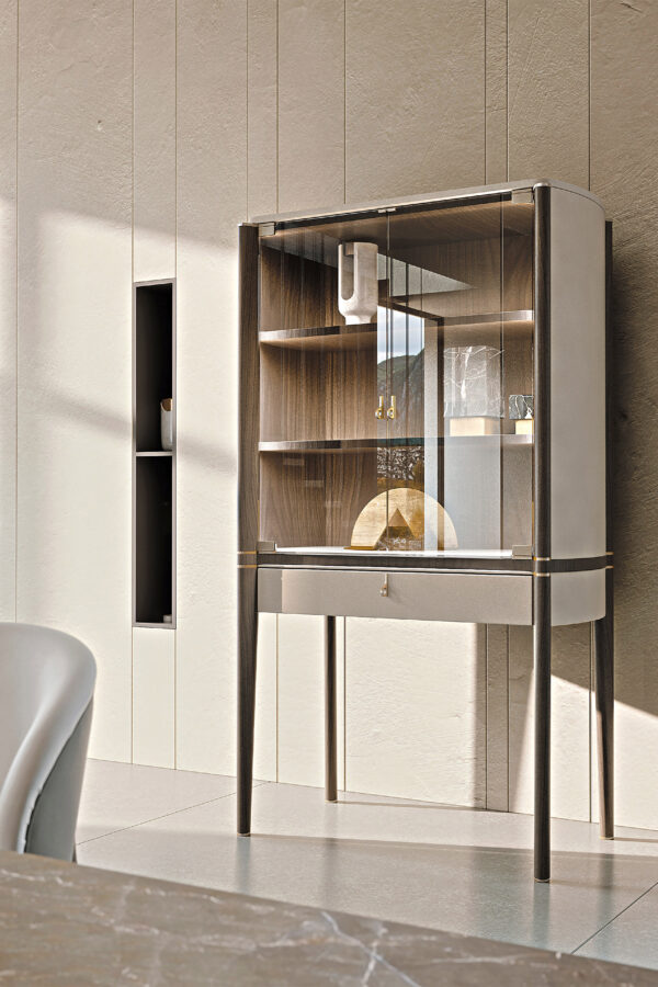 Итальянская витрина Pinnacle 3