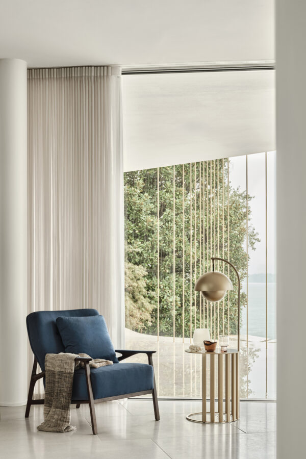 Итальянский столик Roma table lamp от TURRI