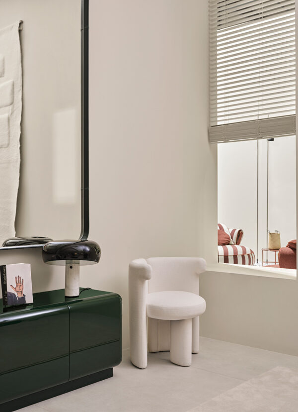 Итальянская тумба ROMEO от MERIDIANI