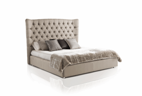 Итальянская кровать Vogue от DV Home