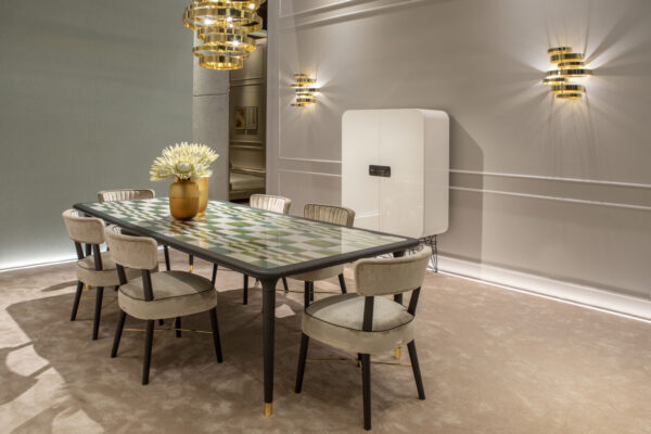 Итальянская настенная лампа Olly от Black Tie