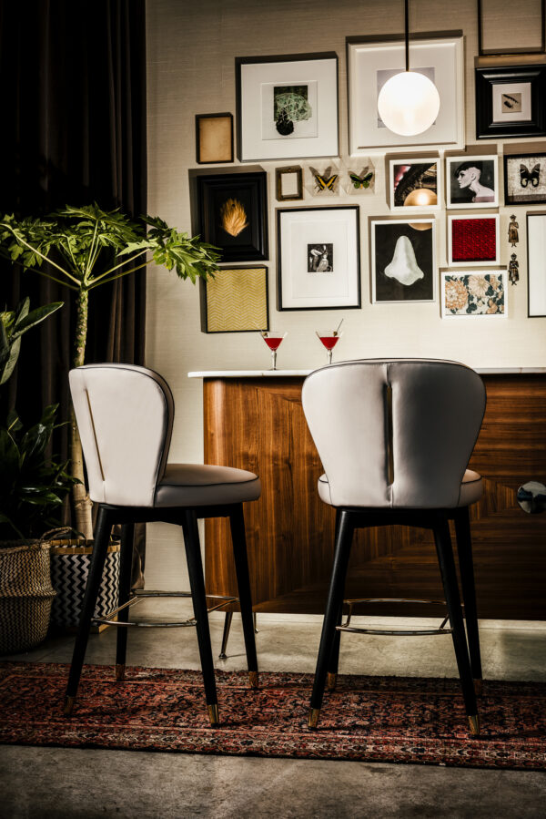 Итальянский стул Olivia Stool от Black Tie