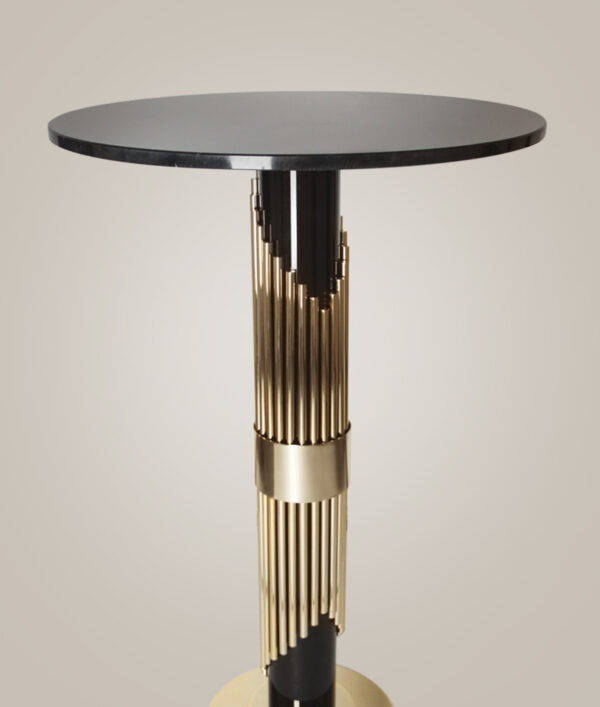 Дизайнерский стол Streamline от CASTRO (Португалия)