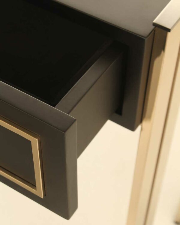 Дизайнерская консоль Talisman от CASTRO (Португалия)