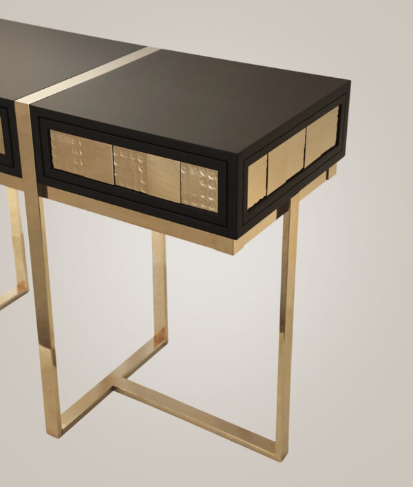 Дизайнерская консоль Mondrian 3