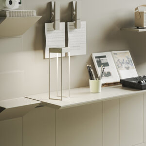 Итальянская настольная лампа Chia 3