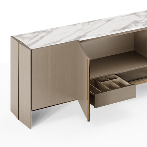 Дизайнерский комод EVERSON от PRIVATE LABEL (Португалия)