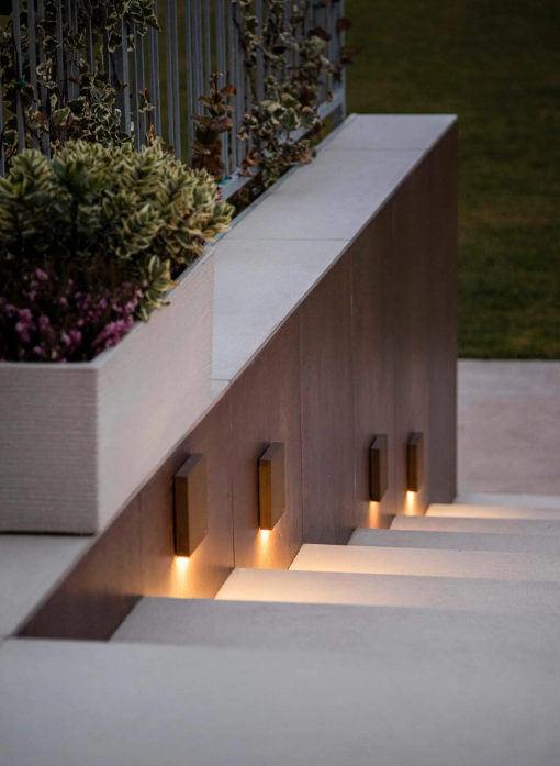 Итальянская настенная лампа Markil 2