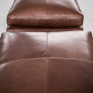 Итальянский пуф Massimosistema от Poltrona Frau