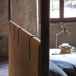 Итальянская кровать Volare от Poltrona Frau