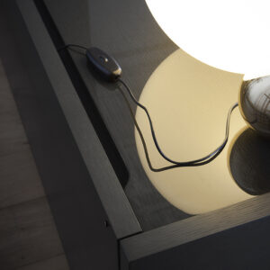 Итальянский комод Jobs от Poltrona Frau