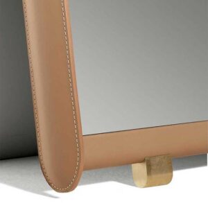 Итальянское зеркало Dorian от Poltrona Frau