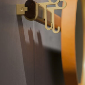 Итальянское зеркало Ren with hangers от Poltrona Frau