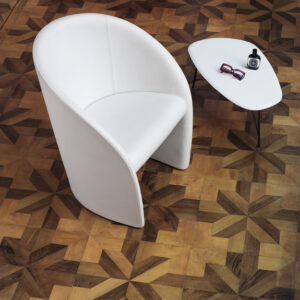 Итальянское кресло Intervista от Poltrona Frau