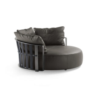 Итальянский диван Scarlett от Poltrona frau