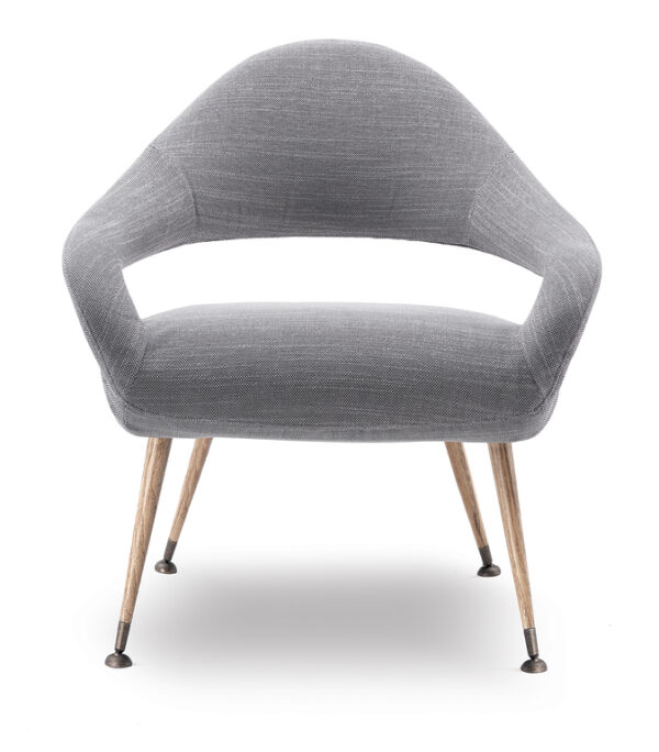 Итальянское кресло Letizia от Poltrona Frau