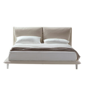 Итальянская кровать John-John от Poltrona Frau