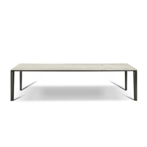 Итальянский стол Homey от Poltrona Frau