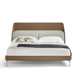 Итальянская кровать Coupè от Poltrona Frau