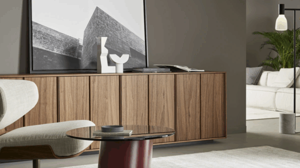 Итальянский комод Backdrop 2