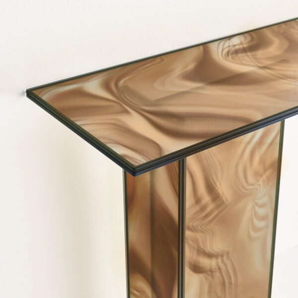 Итальянская консоль Liquefy от Glasitalia