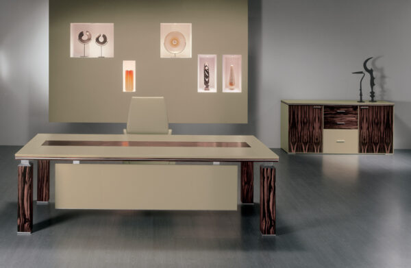 Итальянский стол ARES от 4mariani