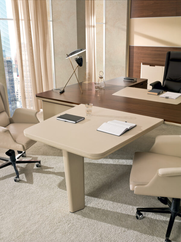 Итальянский стол руководителя AVATAR 5