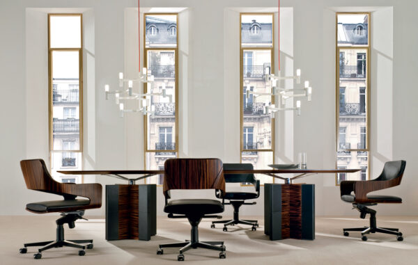 Итальянское рабочее кресло SILHOUETTE 10