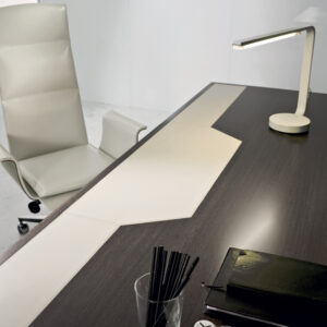 Итальянский стол DE SYMETRIA 7