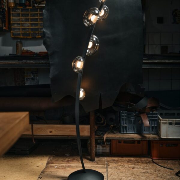 Дизайнерский напольный торшер dew drops от Bomma (Чехия)