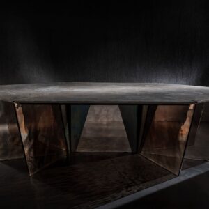 Итальянский стол Gotham от Henge