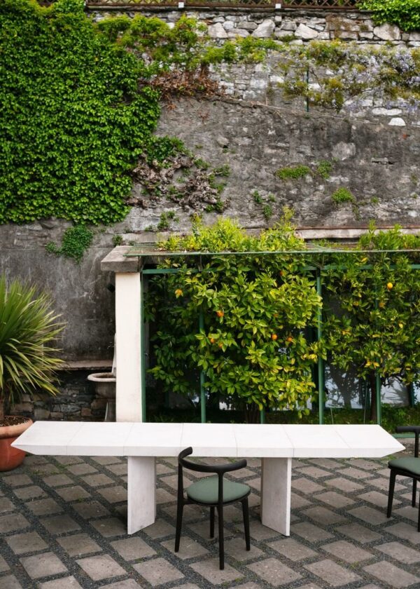 Итальянский стол JUDD от Baxter