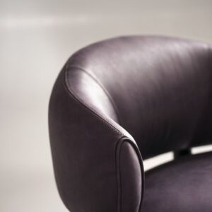 Итальянское кресло OLAF 4