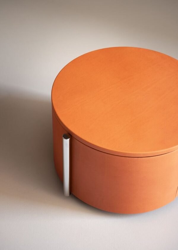 Итальянская тумбочка BESIDE 2