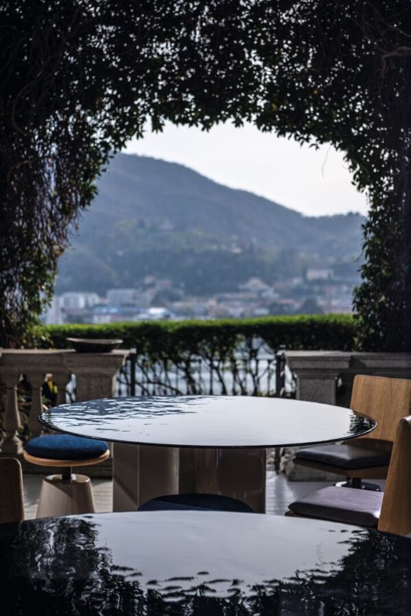 Итальянский стол DHARMA 3