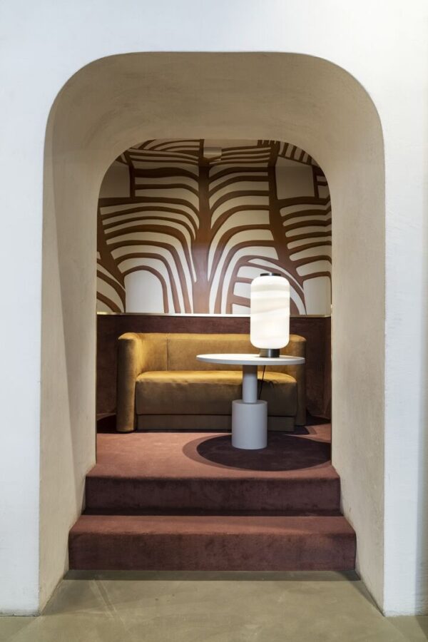 Итальянский столик PILAR 5